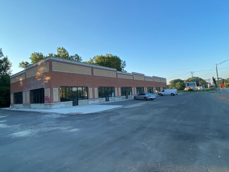 More Photos Of 13755 S.Burnham Ave, Burnham Freestanding For Lease