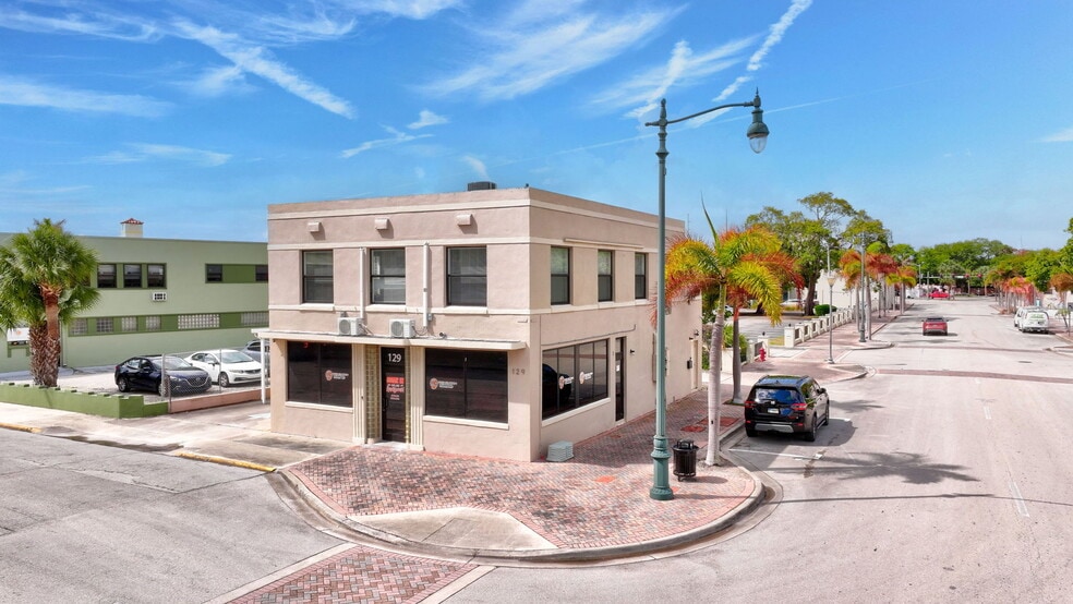 More Photos Of 129 N 5th St, Fort Pierce Storefront Retail Residential For Sale