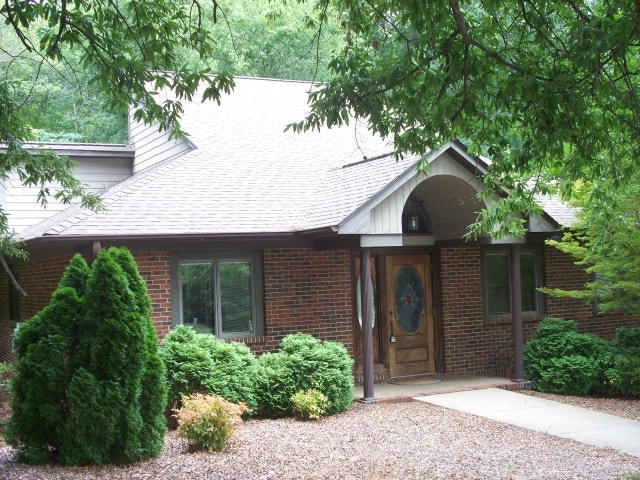 Primary Photo Of 114 S Park Ter, Eden Medical For Sale