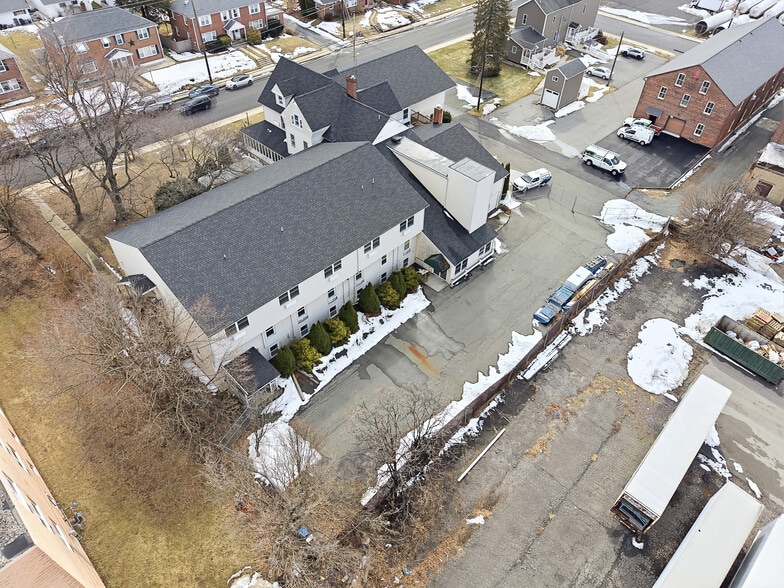 More Photos Of 659 Broad St, Emmaus Apartments For Sale