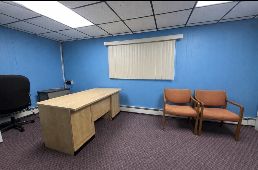 More Photos Of 4169 Iris Pl, Bethpage Medical For Sale