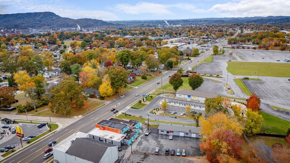 More Photos Of , Kingsport General Retail For Sale