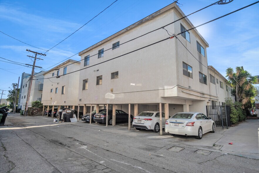 More Photos Of , Santa Monica Multifamily For Sale