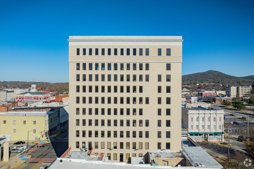 More Photos Of 931 Noble St, Anniston Office For Sale