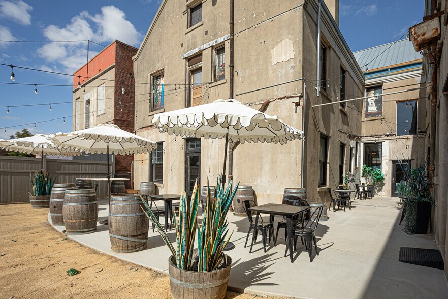 More Photos Of 479 B St, Biggs Storefront Retail Office For Sale