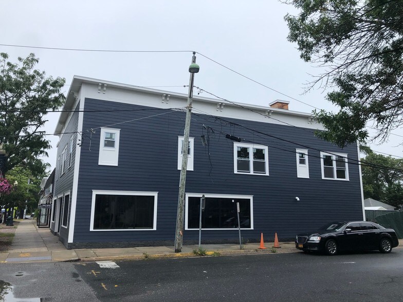 More Photos Of 87-89 W Main St, East Islip Storefront Retail Residential For Sale