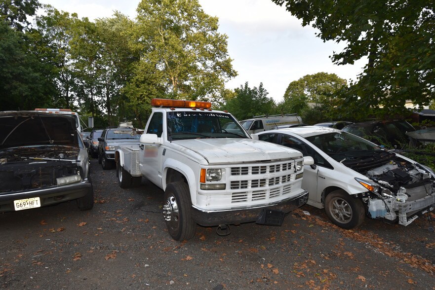 More Photos Of 56 Model Ave, Hopewell General Retail For Sale