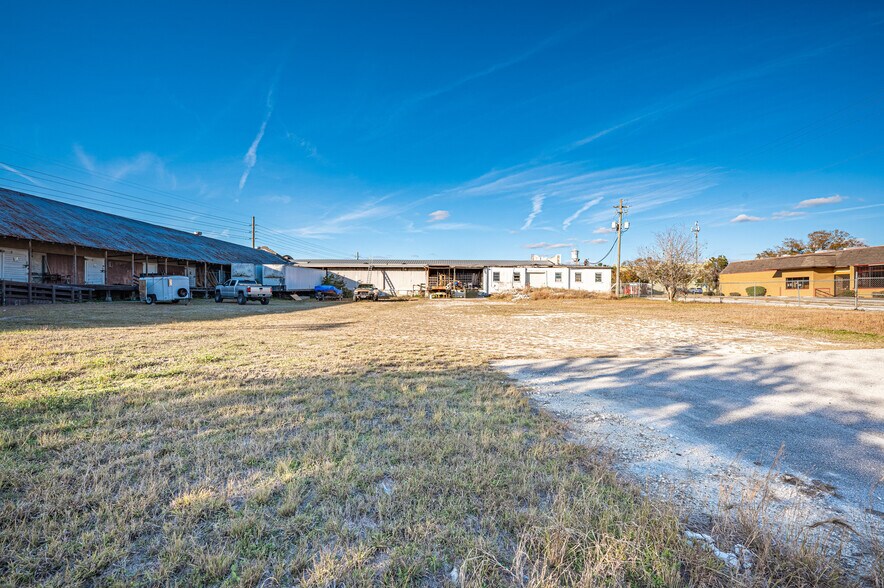 More Photos Of 160 W Haines Blvd, Lake Alfred Self Storage For Sale