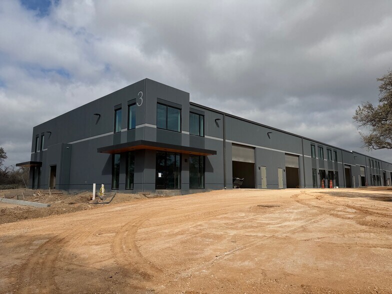 More Photos Of 4949 N Loop 1604 W, San Antonio Unknown For Lease