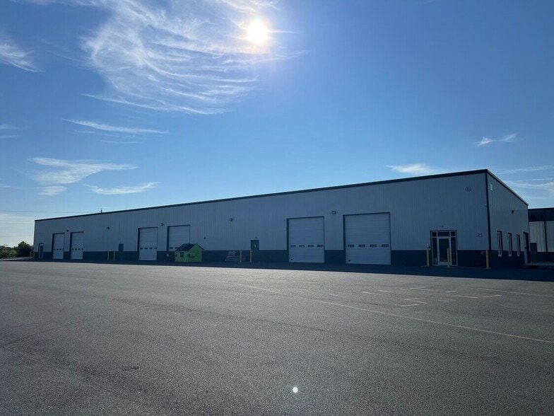 More Photos Of 240 Carroll Dr, New Castle Warehouse For Lease
