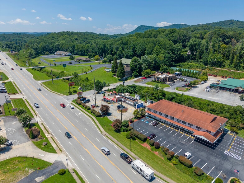 More Photos Of 12 Bo James St, Clayton General Retail For Sale