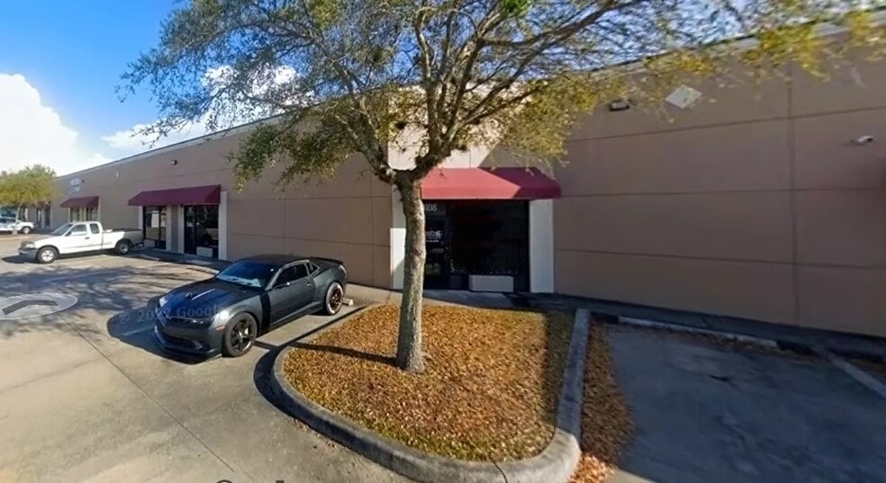More Photos Of 5649 2nd St W, Lehigh Acres Light Distribution For Lease