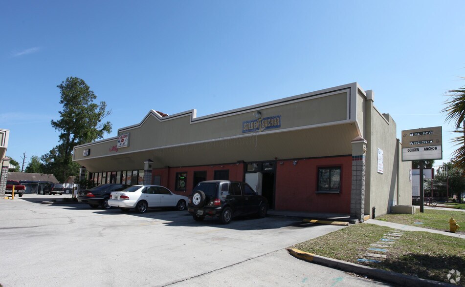 More Photos Of 7445 103rd St, Jacksonville Unknown For Lease