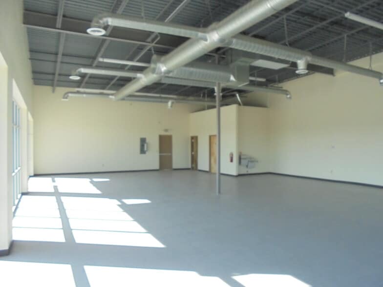 More Photos Of 287 S Darrington Rd, Horizon City Unknown For Lease