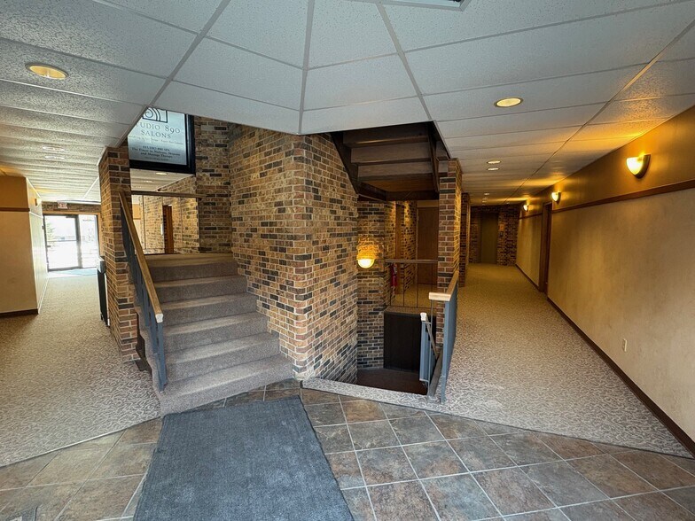 More Photos Of 890 Elm Grove Rd, Elm Grove Unknown For Lease