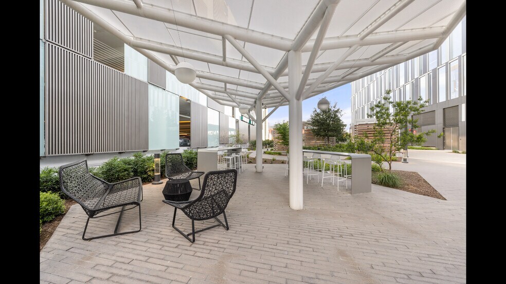 More Photos Of 1900 Aldrich St, Austin Unknown For Lease