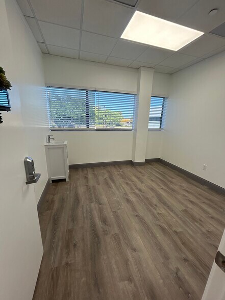 More Photos Of 1690 S Congress Ave, Delray Beach Medical For Lease