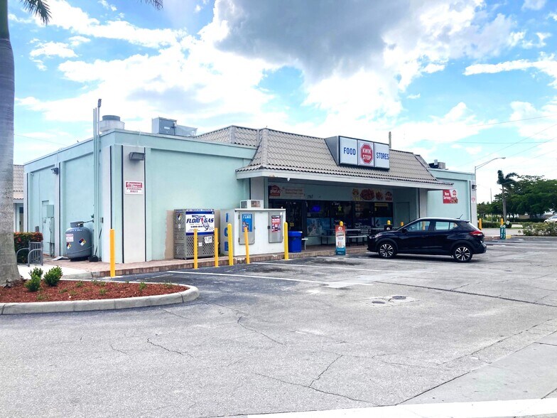 More Photos Of 1757 San Marco Rd, Marco Island Convenience Store For Sale