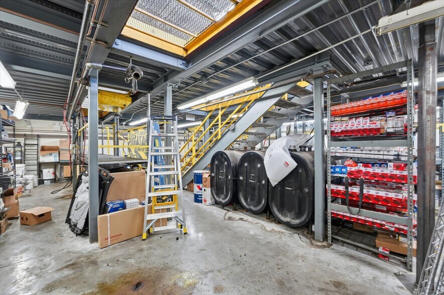 More Photos Of 615 W Ray Rd, Gilbert Carwash For Sale