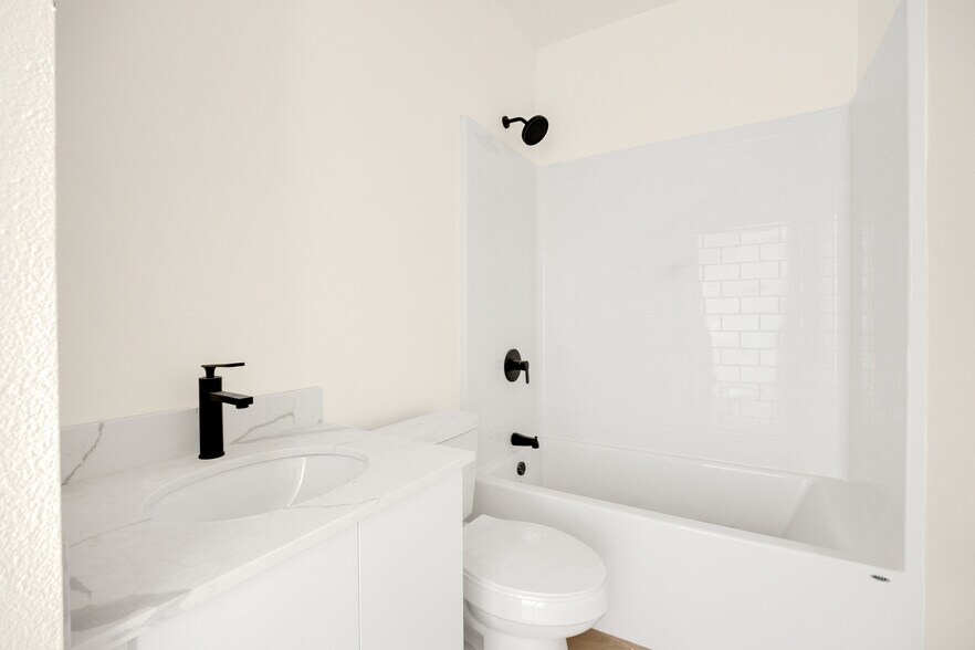 More Photos Of 3164 N Sterling Ave, San Bernardino Apartments For Sale