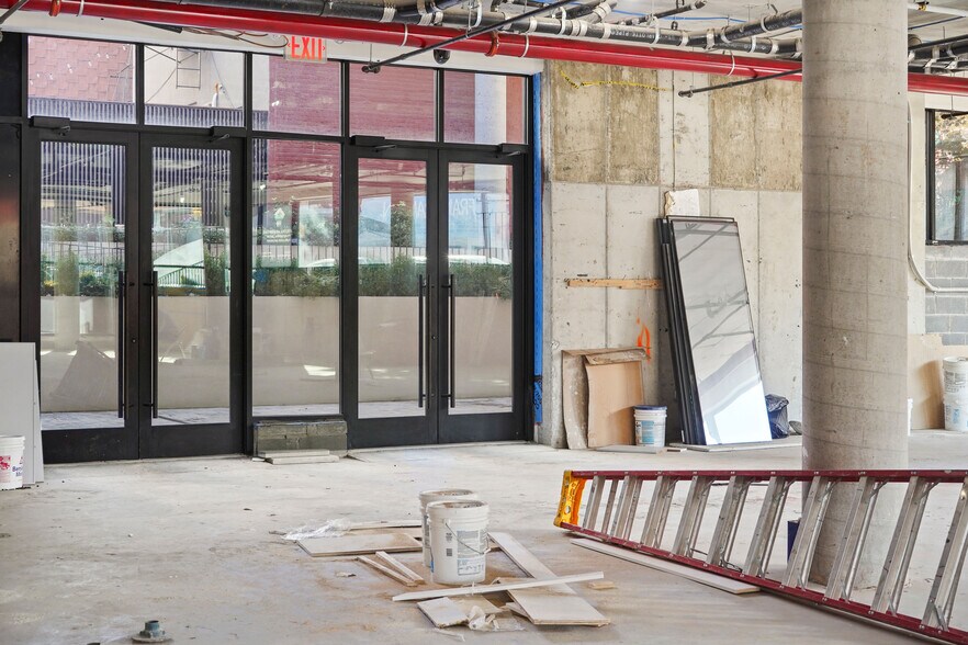 More Photos Of 33 Franklin St, Brooklyn Apartments For Lease