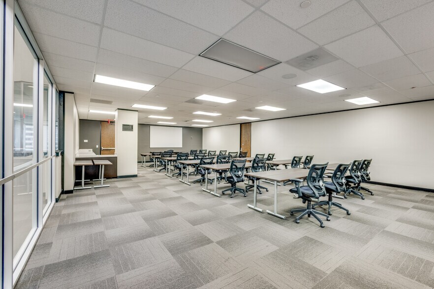 More Photos Of 2929 Briarpark Dr, Houston Office For Lease