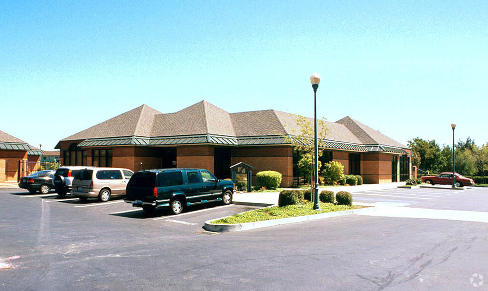 Primary Photo Of 2801 Waterman Blvd, Fairfield Medical For Sale