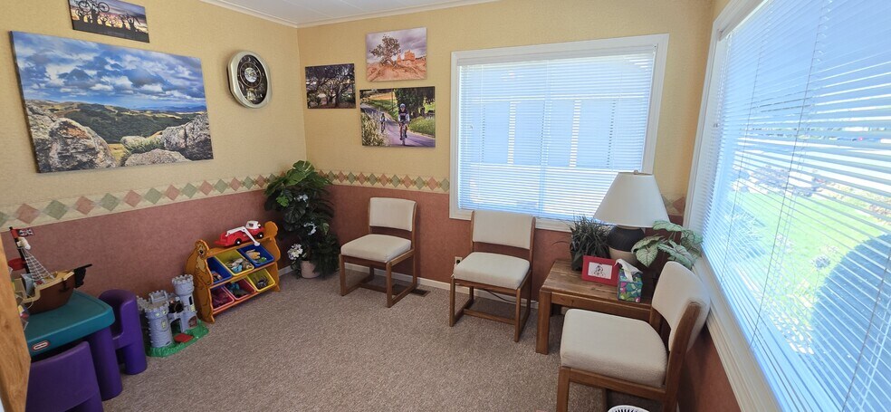 More Photos Of 133 N G St, Lompoc Medical For Sale