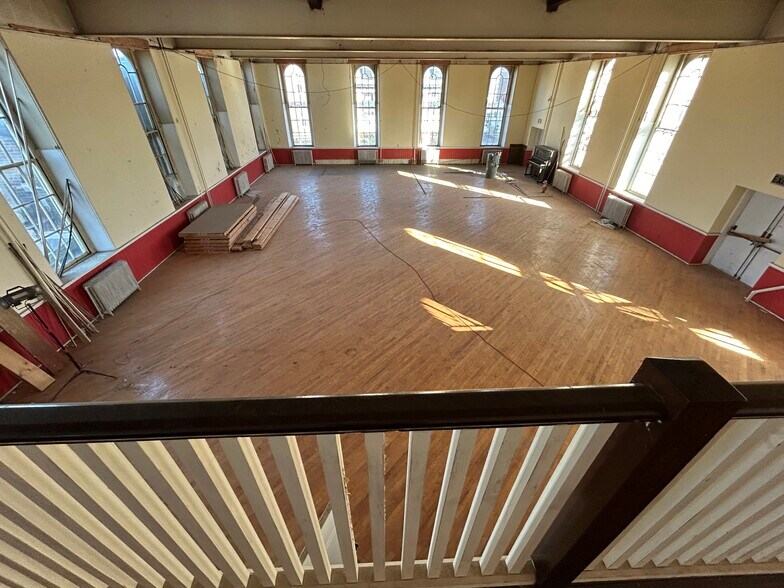 More Photos Of 34 S Main St, Phoenixville General Retail For Sale