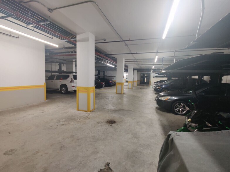 More Photos Of 62-98 Woodhaven Blvd, Rego Park Specialty For Sale