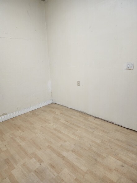 More Photos Of 2676-2678 W Pico Blvd, Los Angeles Storefront For Lease