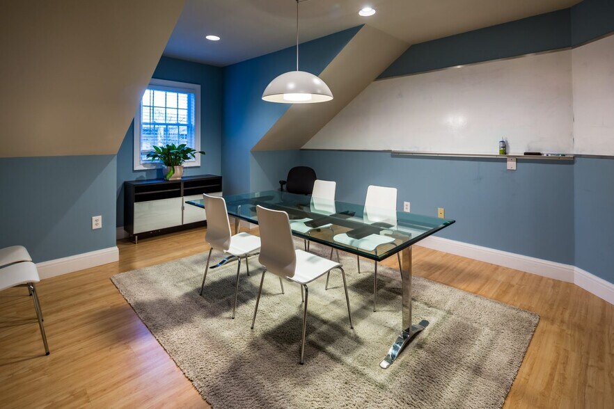 More Photos Of 1720 Post Rd E, Westport Office For Lease