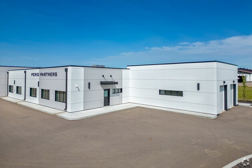 More Photos Of 36 Mckenzie Cres, Red Deer County Medical For Lease