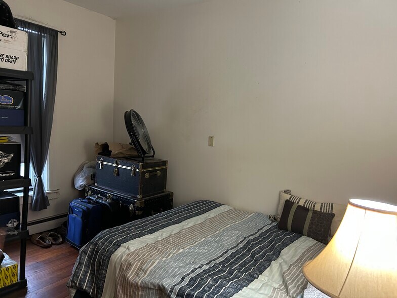 More Photos Of 85-87 Main St, Fair Haven Apartments For Sale