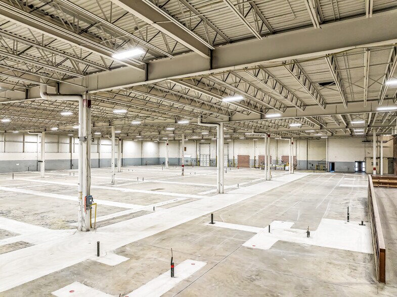 More Photos Of 100 Water St, Holyoke Industrial For Sale