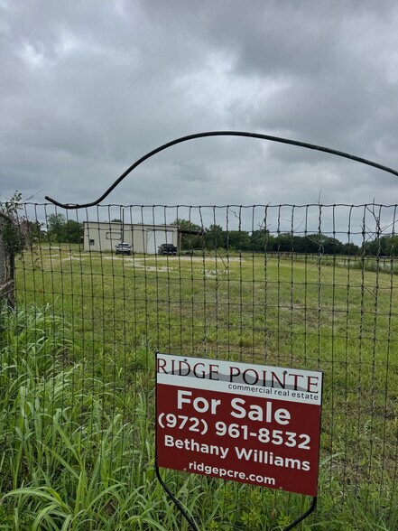 More Photos Of 3552 S State Highway 19, Emory Warehouse For Sale