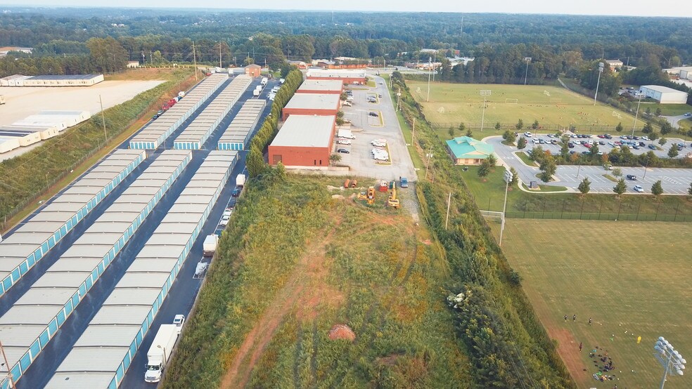 More Photos Of 248 E Crogan St, Lawrenceville Warehouse For Lease