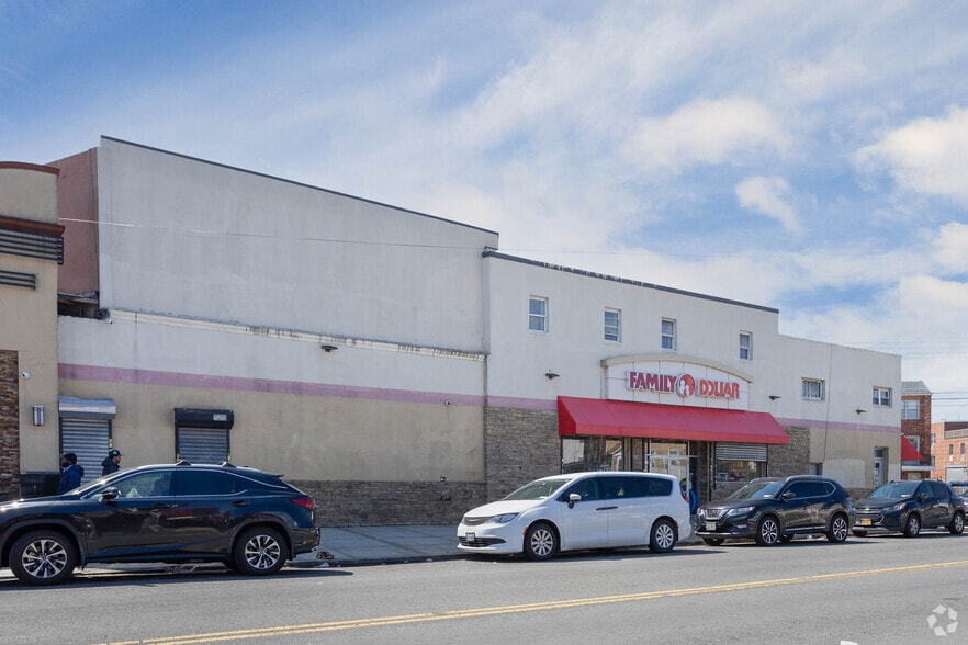 More Photos Of 7502-7510 Rockaway Blvd, Woodhaven Storefront For Lease