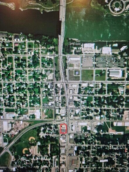 More Photos Of 923 Dakota Ave, South Sioux City Land For Sale