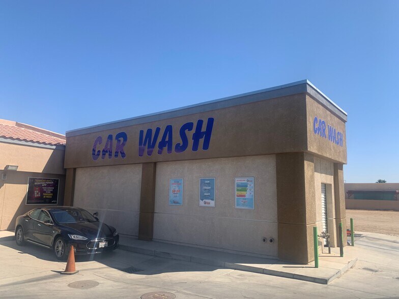 More Photos Of 205 E 15th St, Imperial Convenience Store For Sale