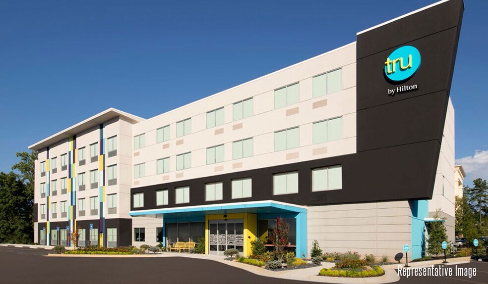 Primary Photo Of 719 N Eureka St, Redlands Hotel For Sale