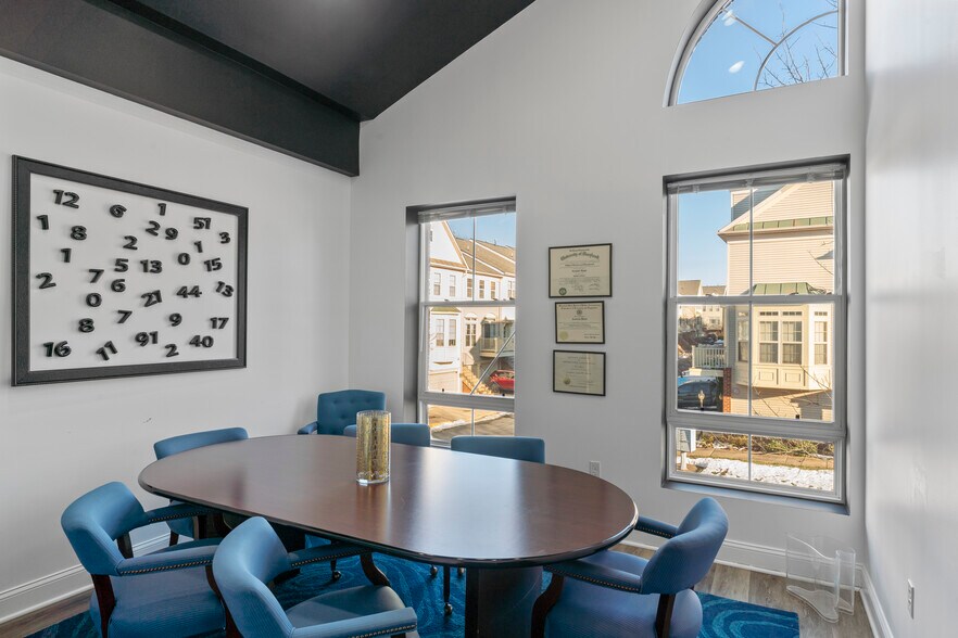 More Photos Of 21165 Whitfield Pl, Sterling Medical For Sale