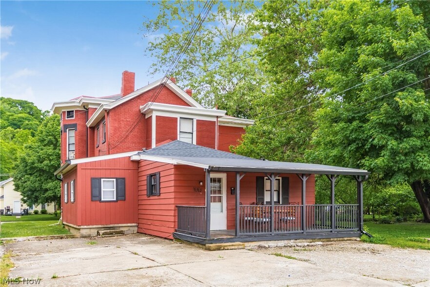 More Photos Of 320 Woodlawn Ave, Zanesville Apartments For Sale