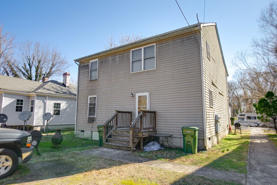 More Photos Of 2308 5th Ave, Richmond Apartments For Sale