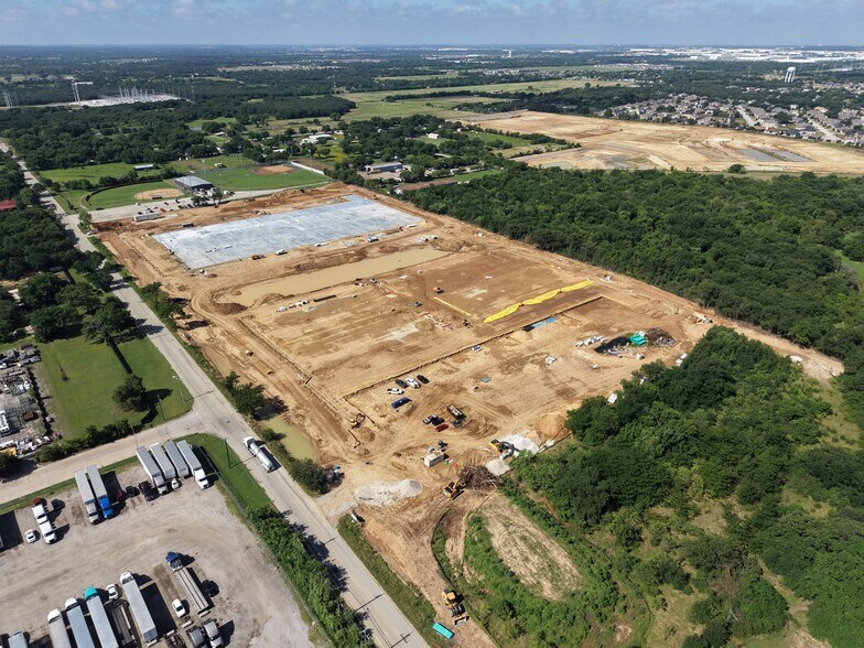 More Photos Of 7100 Anglin Dr, Forest Hill, 76140, Fort Worth Industrial For Lease