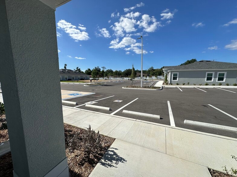 More Photos Of 708 Cactus Ridge Cir, Seffner Medical For Lease