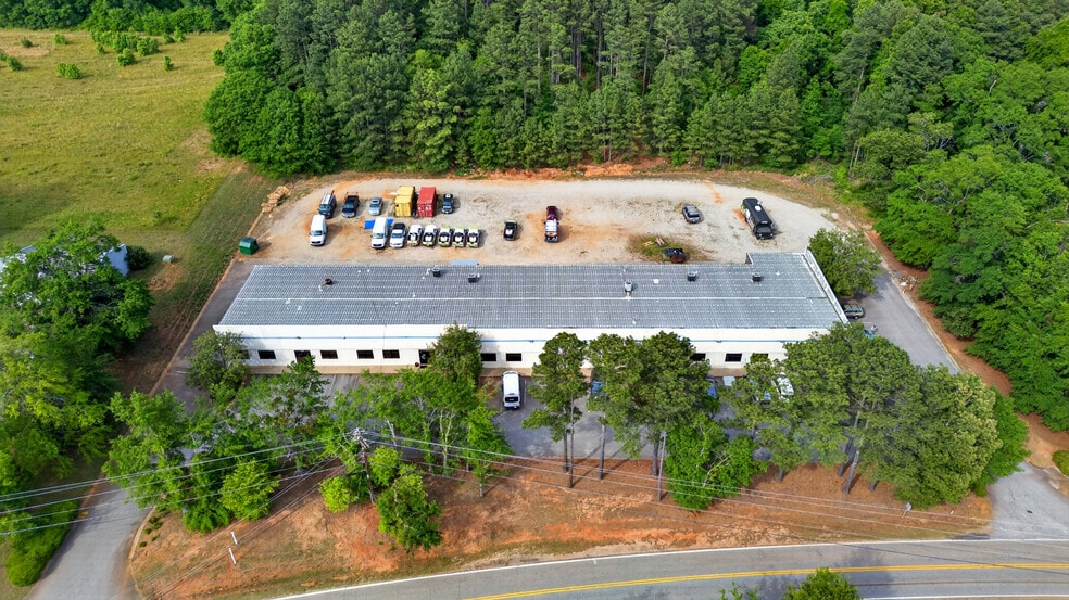 More Photos Of 100 Business Pky, Piedmont Light Manufacturing For Sale