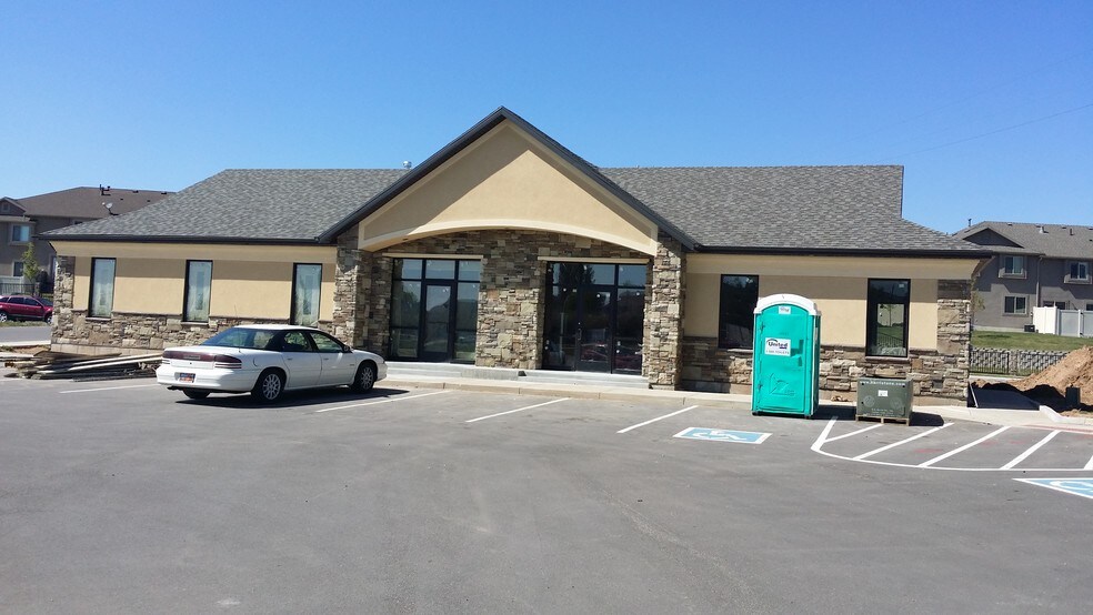 More Photos Of 1826 E 3100 N, Layton Office For Lease