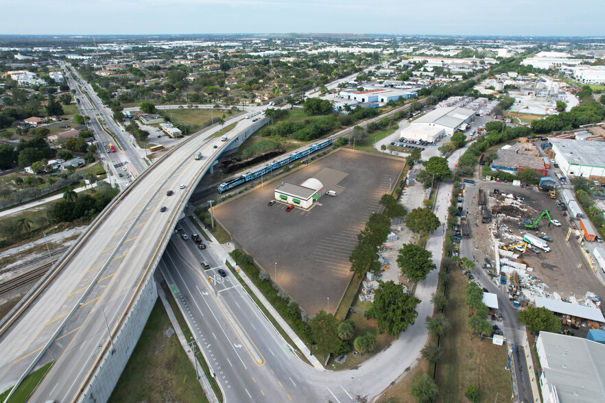 Primary Photo Of 1377 Hammondville Rd, Pompano Beach Land For Lease