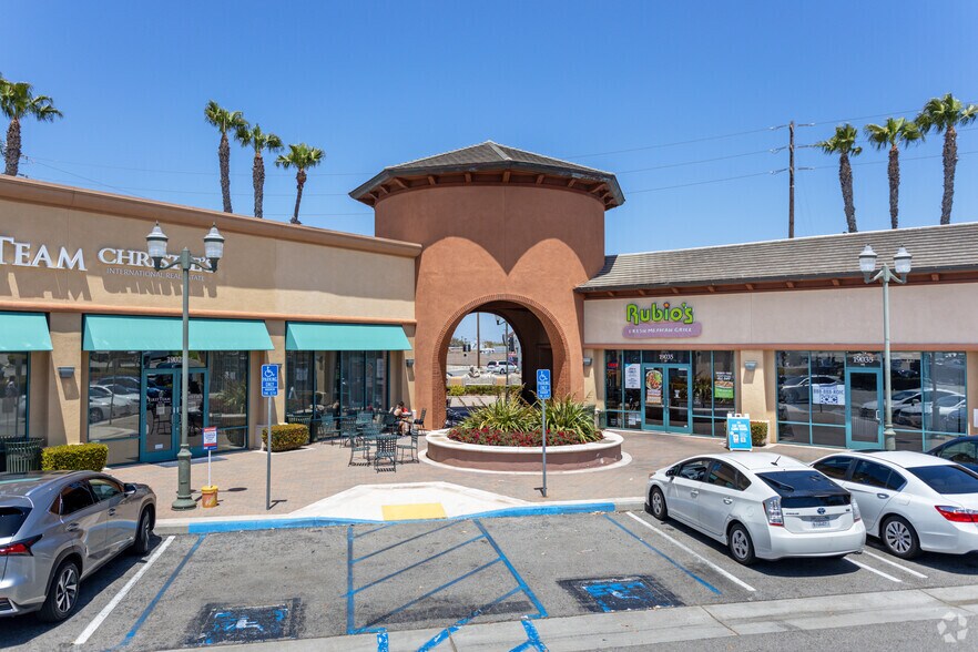 More Photos Of 19051-19101 Goldenwest St, Huntington Beach Unknown For Lease